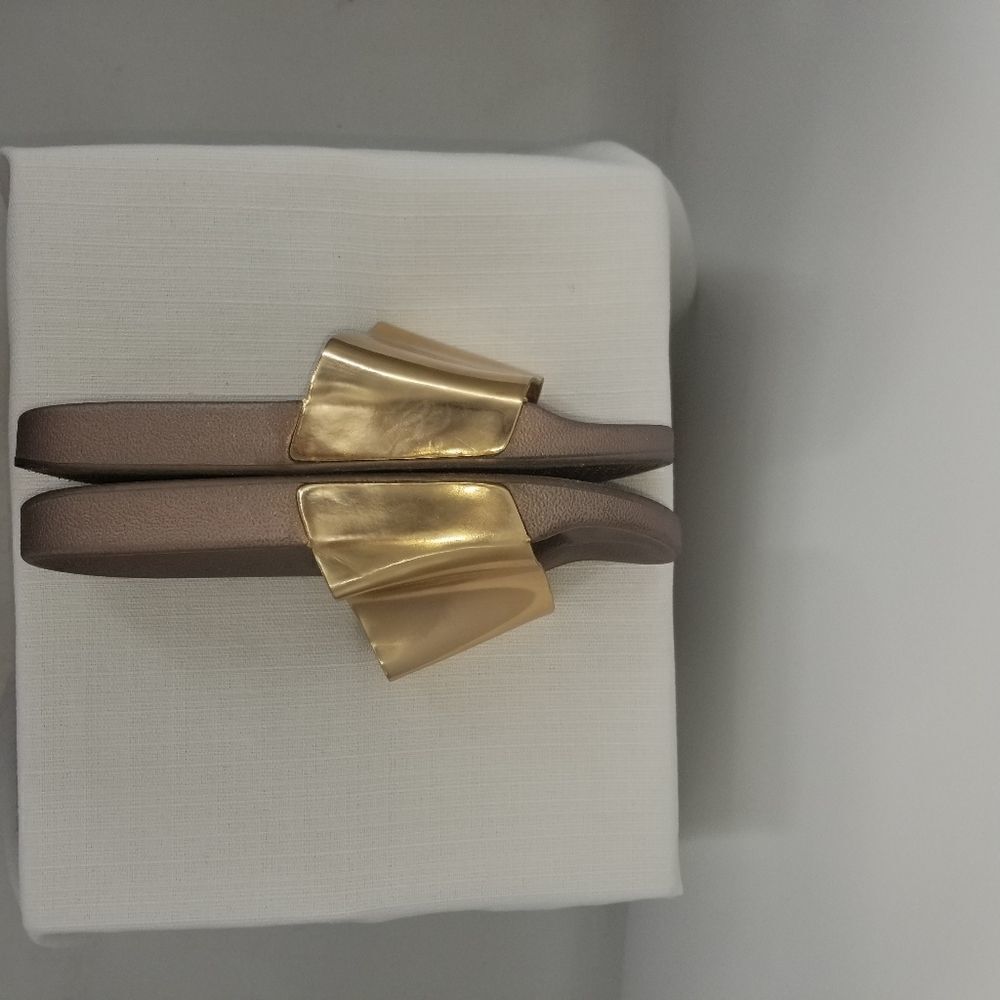 Activ Pro Metallic Gold Slide Sandals - Picture 7 of 10